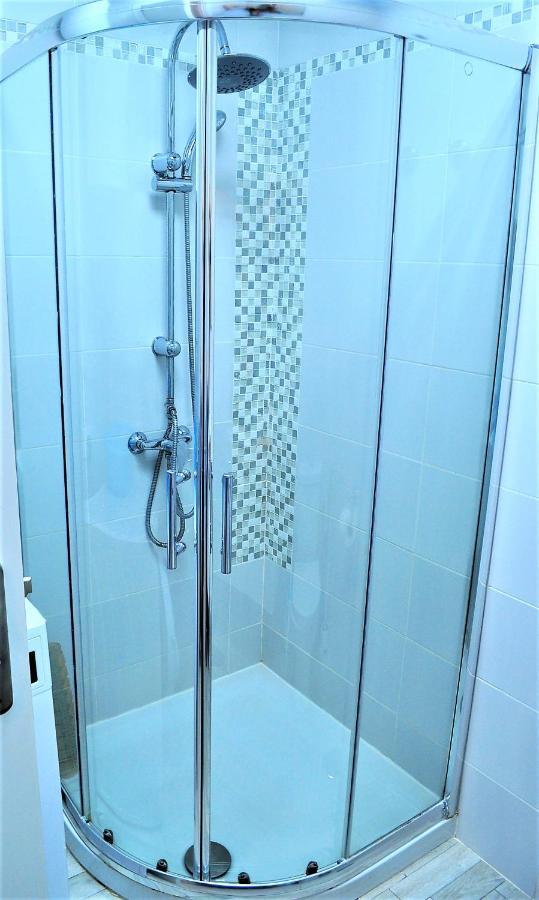Cris Sol Apartments لوس كريستيانوس المظهر الخارجي الصورة