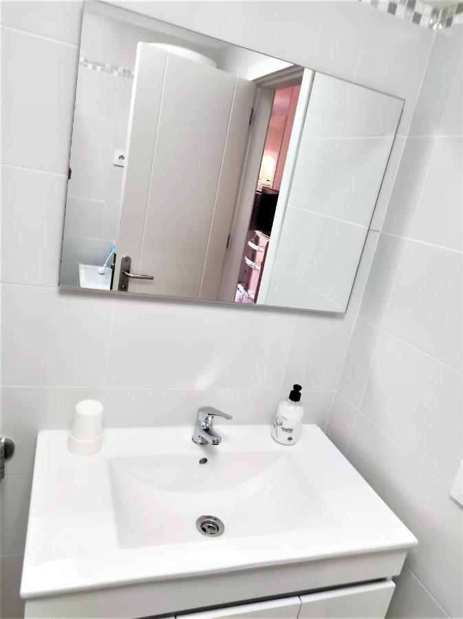 Cris Sol Apartments لوس كريستيانوس المظهر الخارجي الصورة